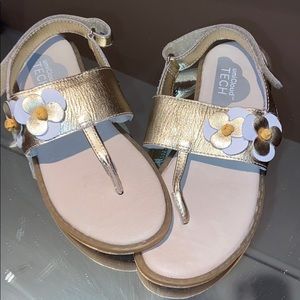 Kids Sandals size 3 never worn